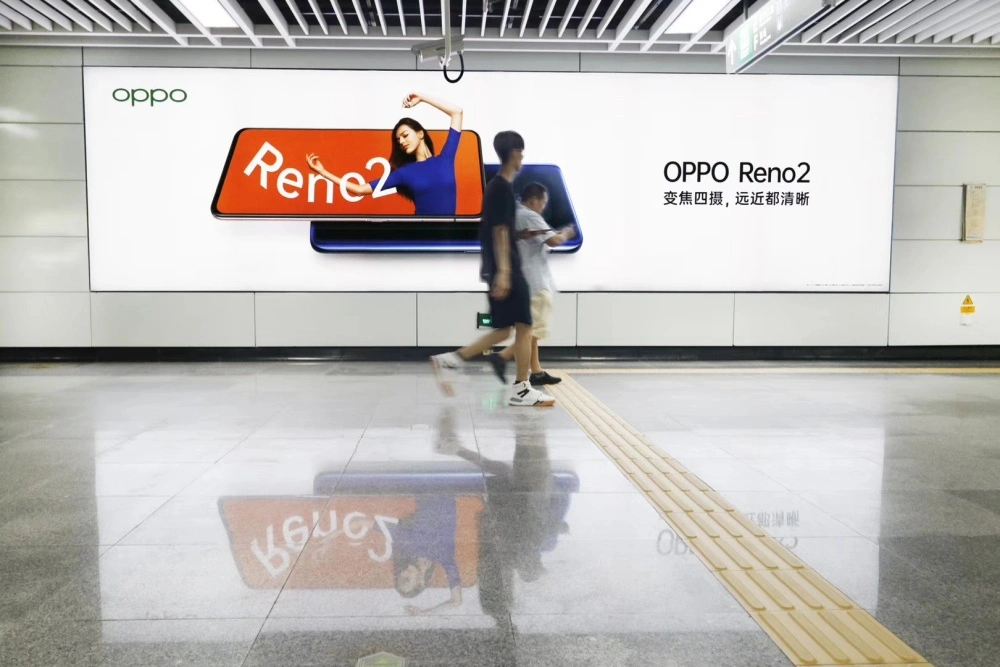 机场拉布灯箱 (3)